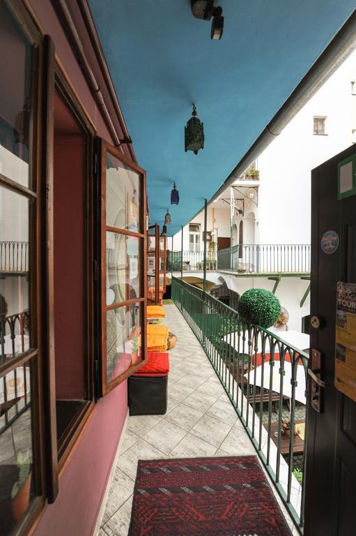 Backpacker Hostel Prag Eksteriør billede