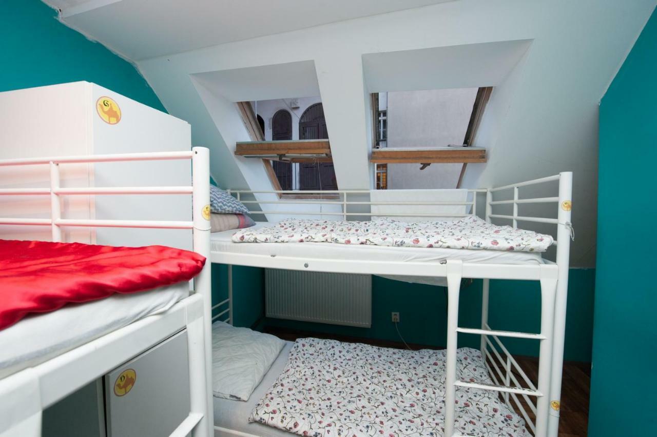 Backpacker Hostel Prag Eksteriør billede